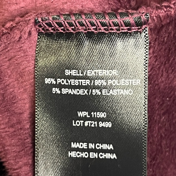 32 Degree Soft..sleep gown with kangaroo pocket L/XL so soft - Picture 9 of 9